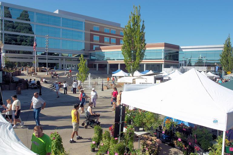 Hillsboro Farmers Market Courthouse Square