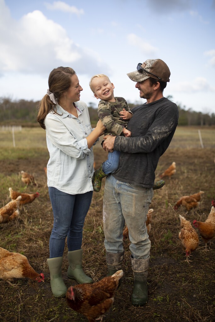 Family Farm Seaside Community - What happened when the chicken