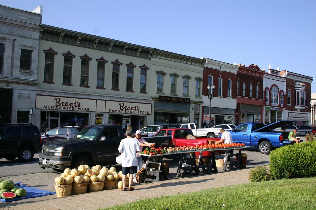 Historic Downtown Liberty Farmers' Market