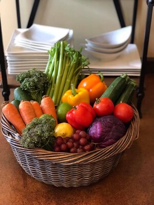 Organic Roots Market and Deli