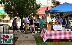 Downtown Pontiac Farmers' Market