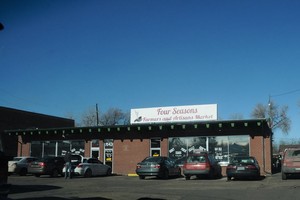Four Seasons Farmers and Artisans Market